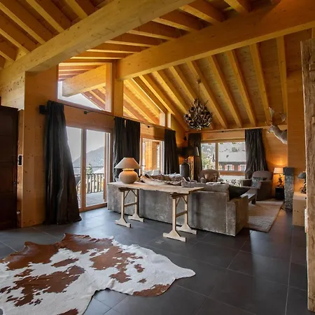 Anna Isabelle Penthouse Apartment