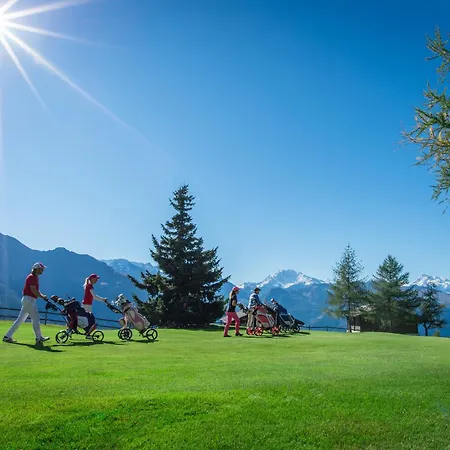 Anna Isabelle Penthouse *