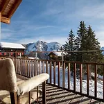 Anna Isabelle Penthouse *